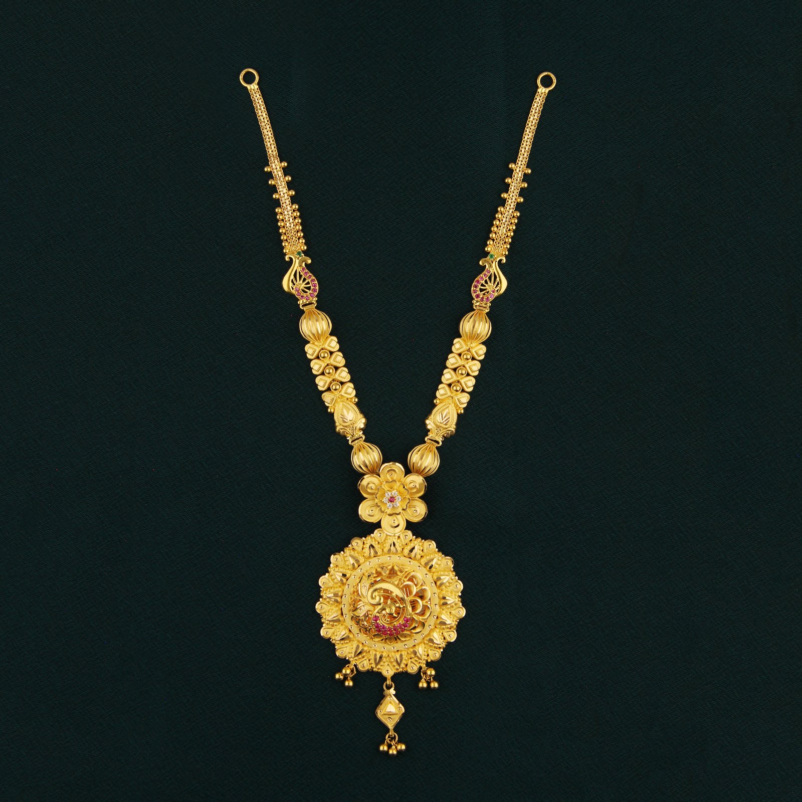 FANCY NECKLACE